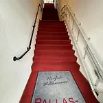Ξενοδοχείο Pallas 3*